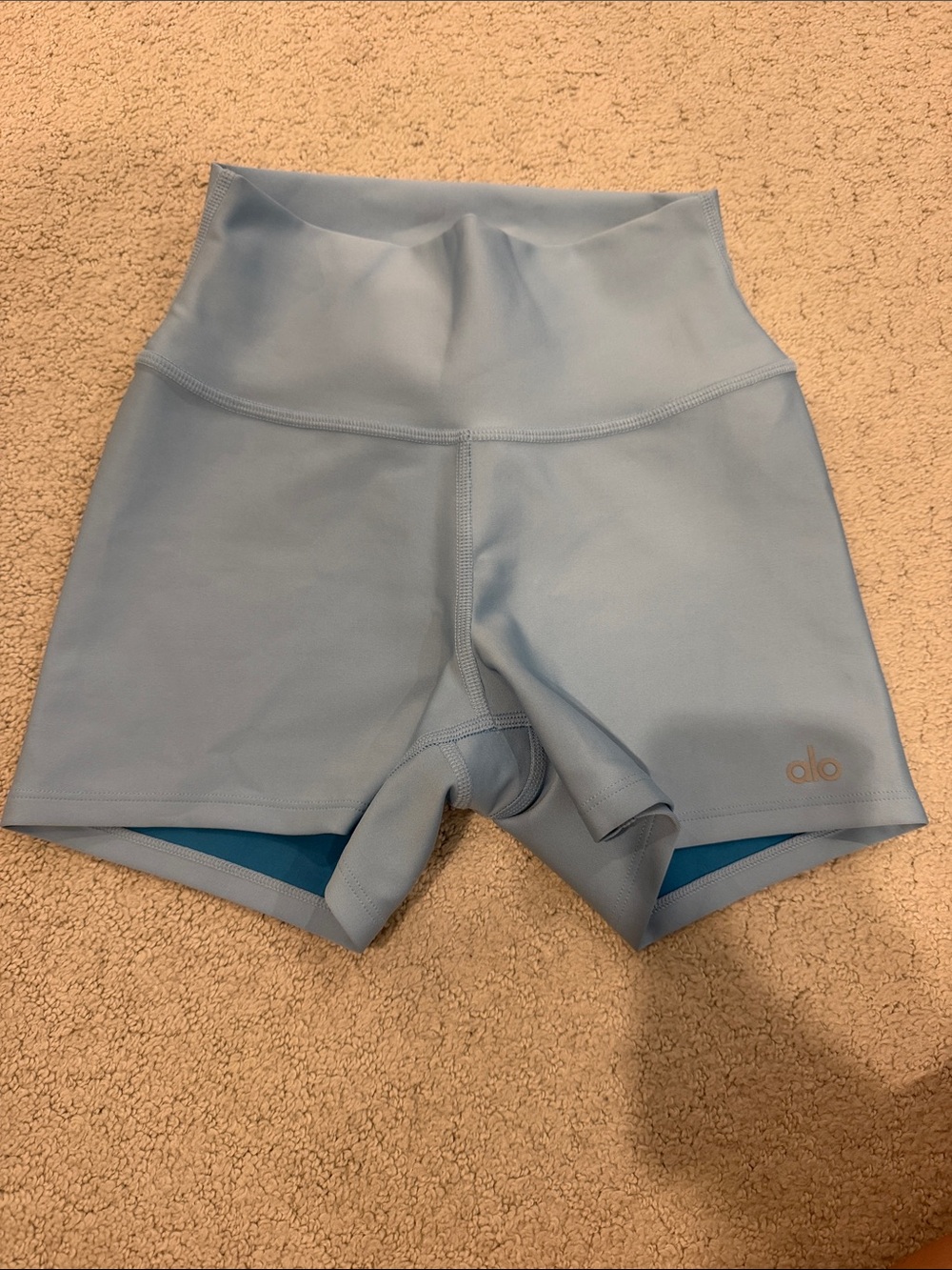 ALO Yoga XS Like New High-Waist Sky Blue Bike Shorts